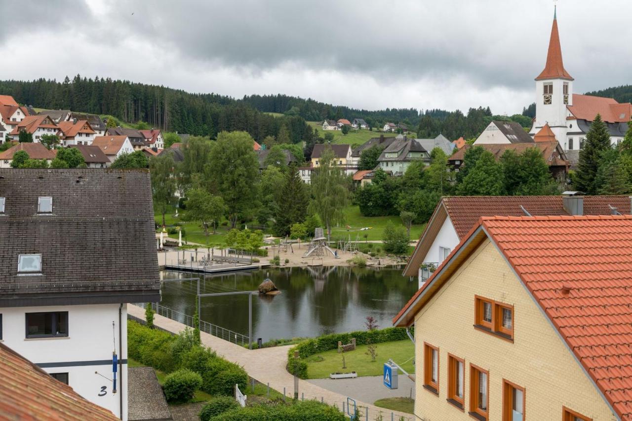 Grosses Ferienhaus Mit Sauna, Grill, Garten, Kaminofen سخوناخ المظهر الخارجي الصورة